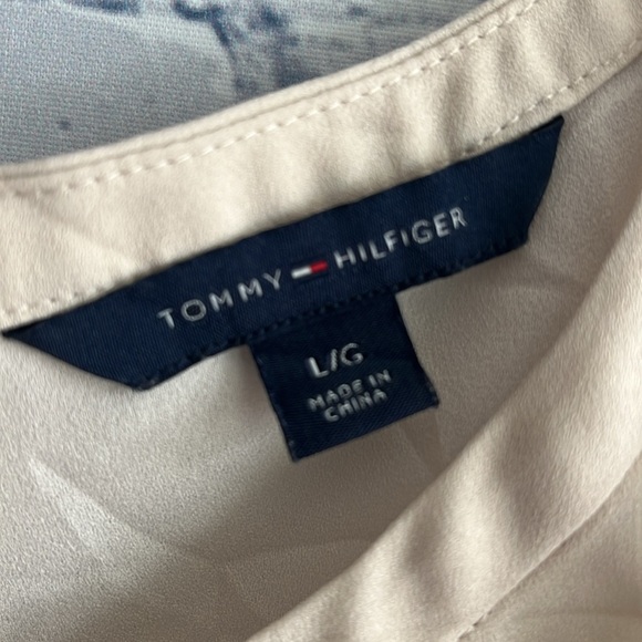 Tommy Hilfiger Striped Yellow and Cream Women's Top Size‎ Large Short Sleeve - Picture 2 of 3